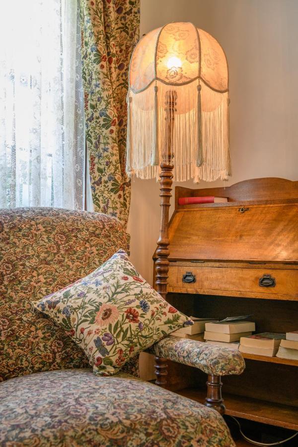 Bridge Cottages Sargeants & Armoury Cottages 1823 - History & Charm Річмонд Екстер'єр фото