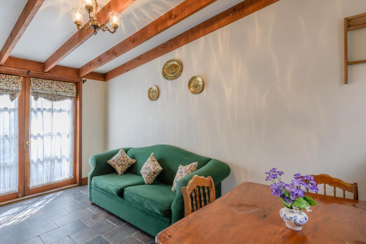 Bridge Cottages Sargeants & Armoury Cottages 1823 - History & Charm Річмонд Екстер'єр фото